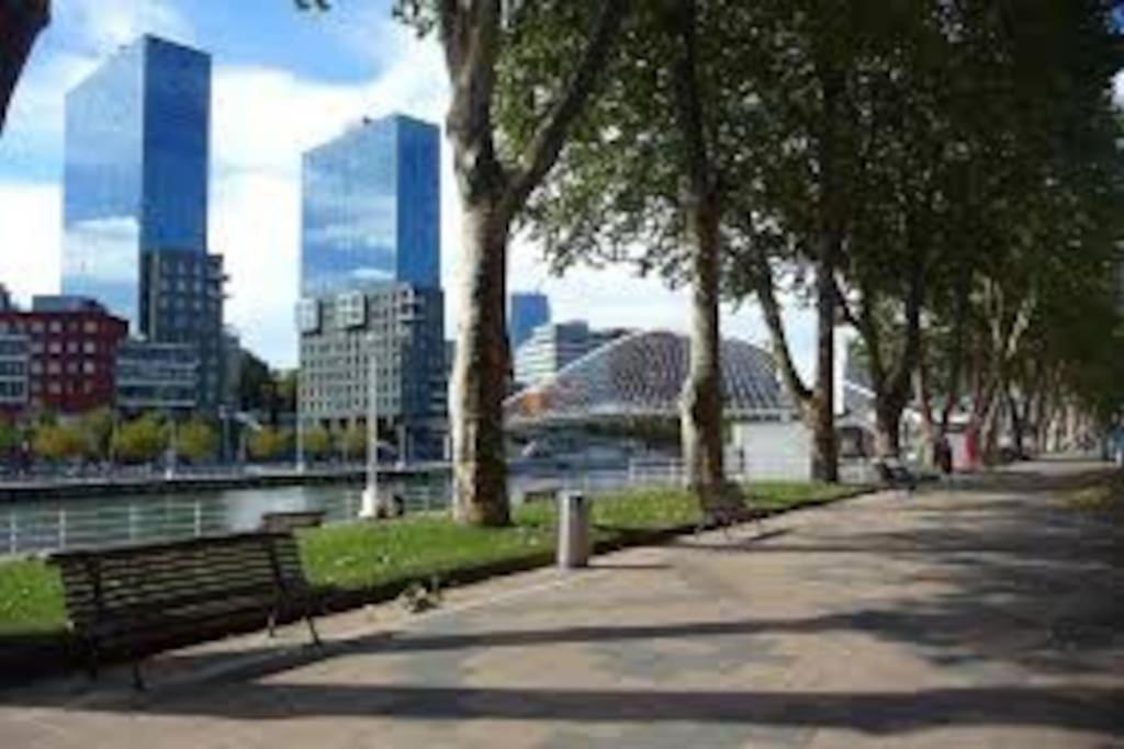 Apartmento Vintage Calatrava Bilbao Luaran gambar